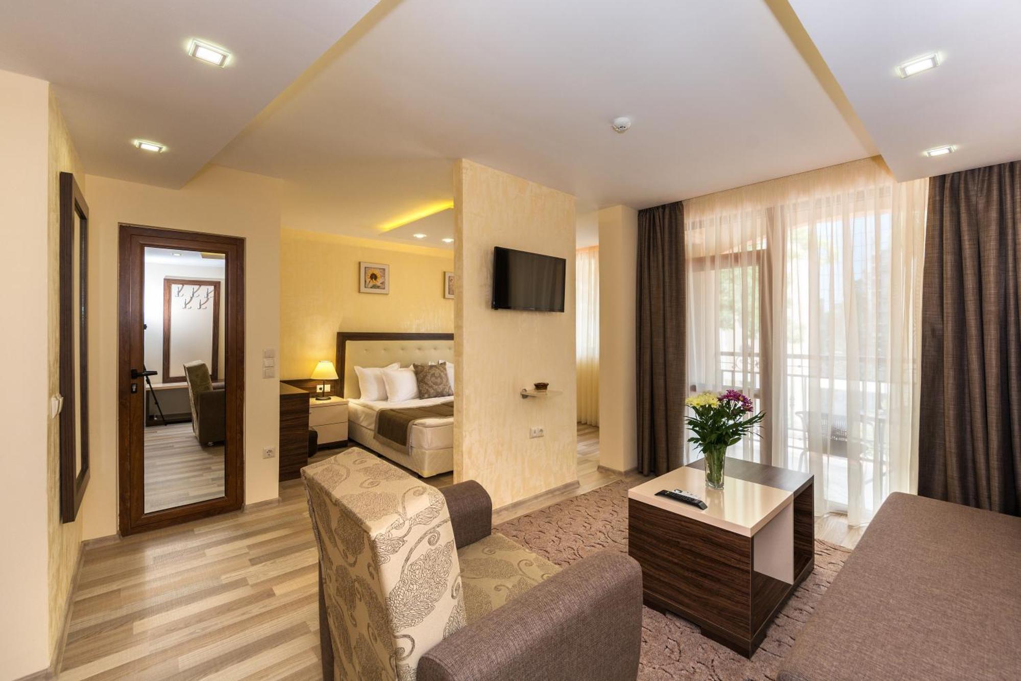 Hotel Venus 阳光海滩 外观 照片