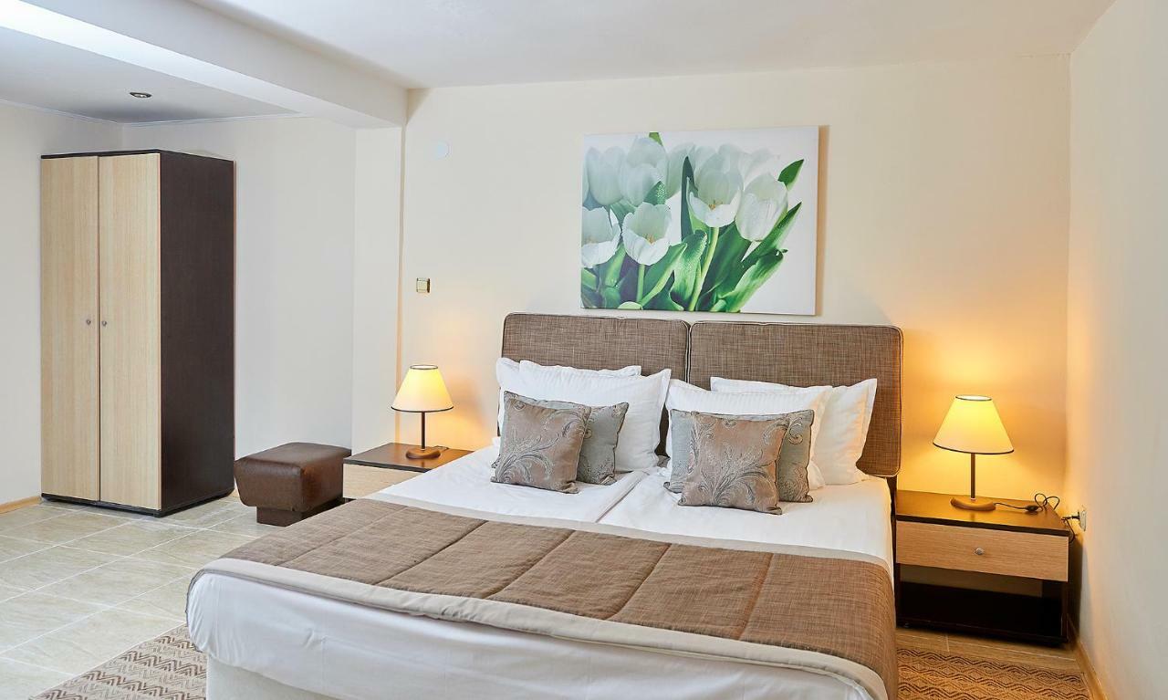 Hotel Venus 阳光海滩 外观 照片